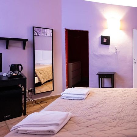 Emerald Palace Hostel Firenze Bagian luar foto